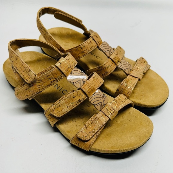 Vionic Amber women’s sandals size 8 - Picture 1 of 6
